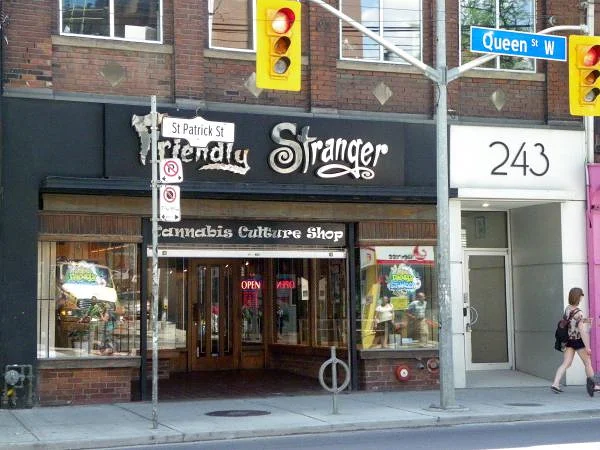 Cannabis Style — Toronto (Canada)