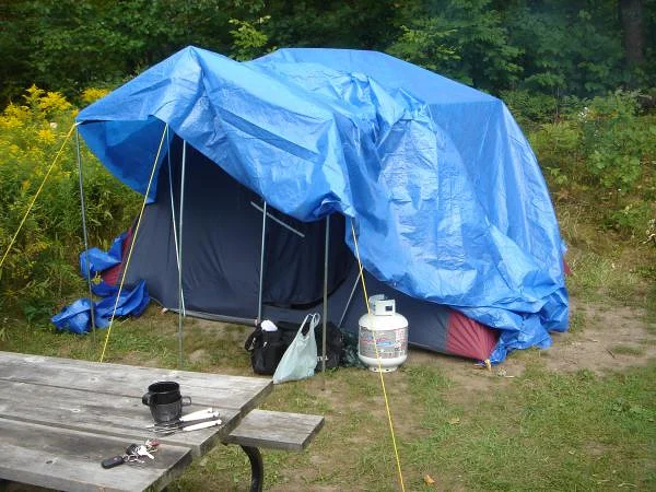 Tente pour le camping Tente pour le camping — Parc provincial Six Mile Lake (Canada)