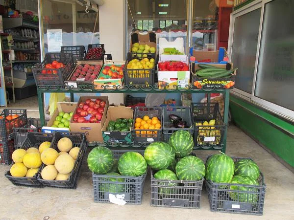 Primeur grec Primeur grec — Histiée-Edipsos (Grèce)