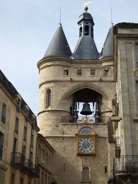 La grosse cloche La grosse cloche — Grosse Cloche (France)