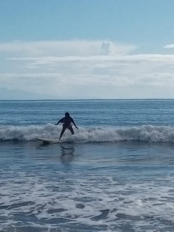 trying to surf 