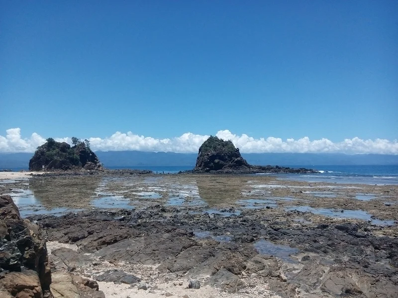  Aniao Islets (Philippines)
