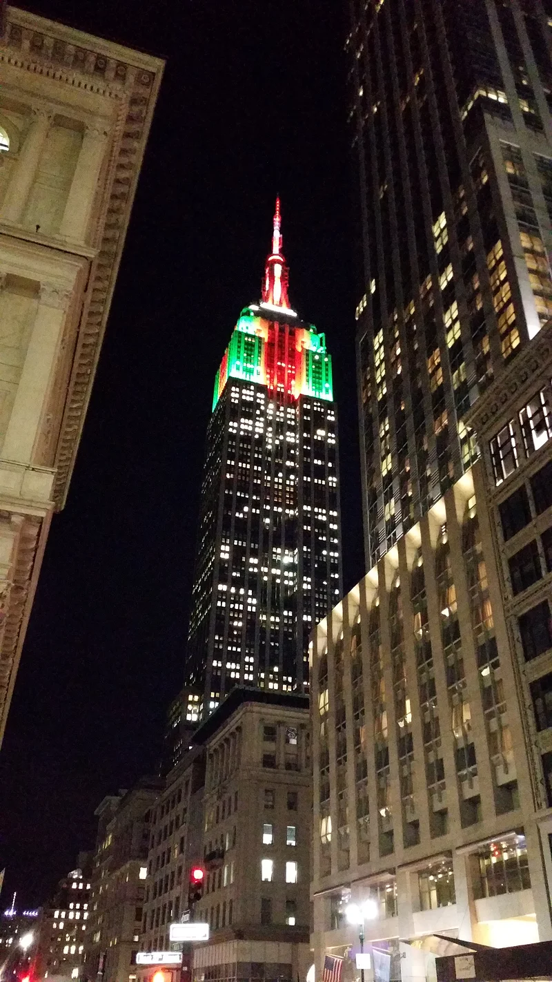 Empire State Building — Empire State Building (Etats-Unis)