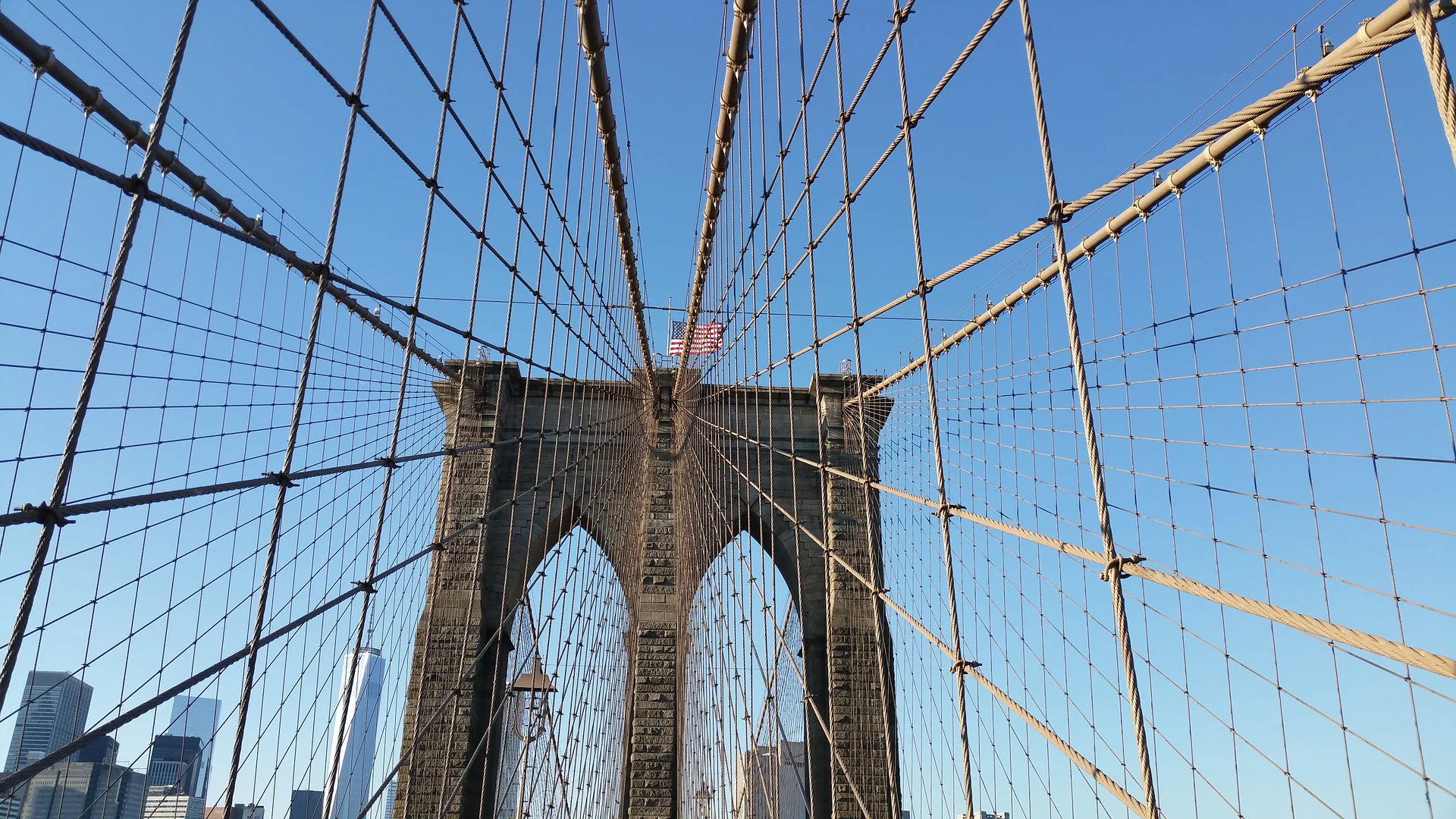 Pont de Brooklyn Pont de Brooklyn — Pont de Brooklyn (Etats-Unis)