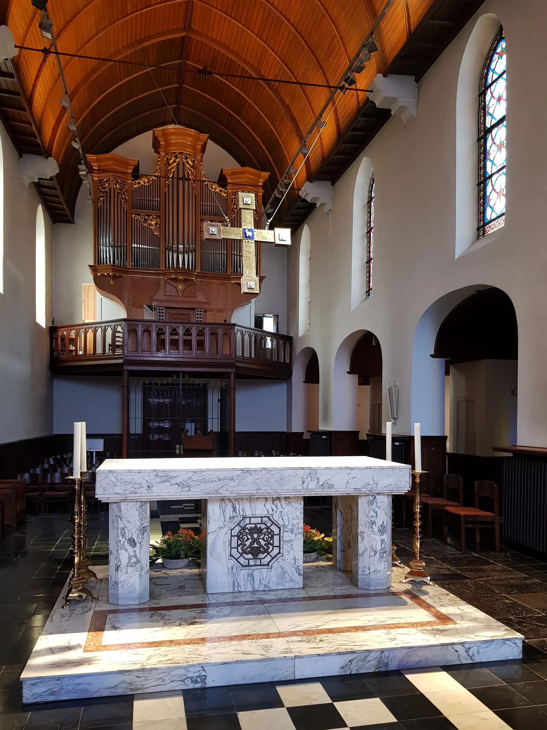 Abbaye Notre-Dame de Leffe Abbaye Notre-Dame de Leffe — Abbaye Notre-Dame de Leffe (Belgique)