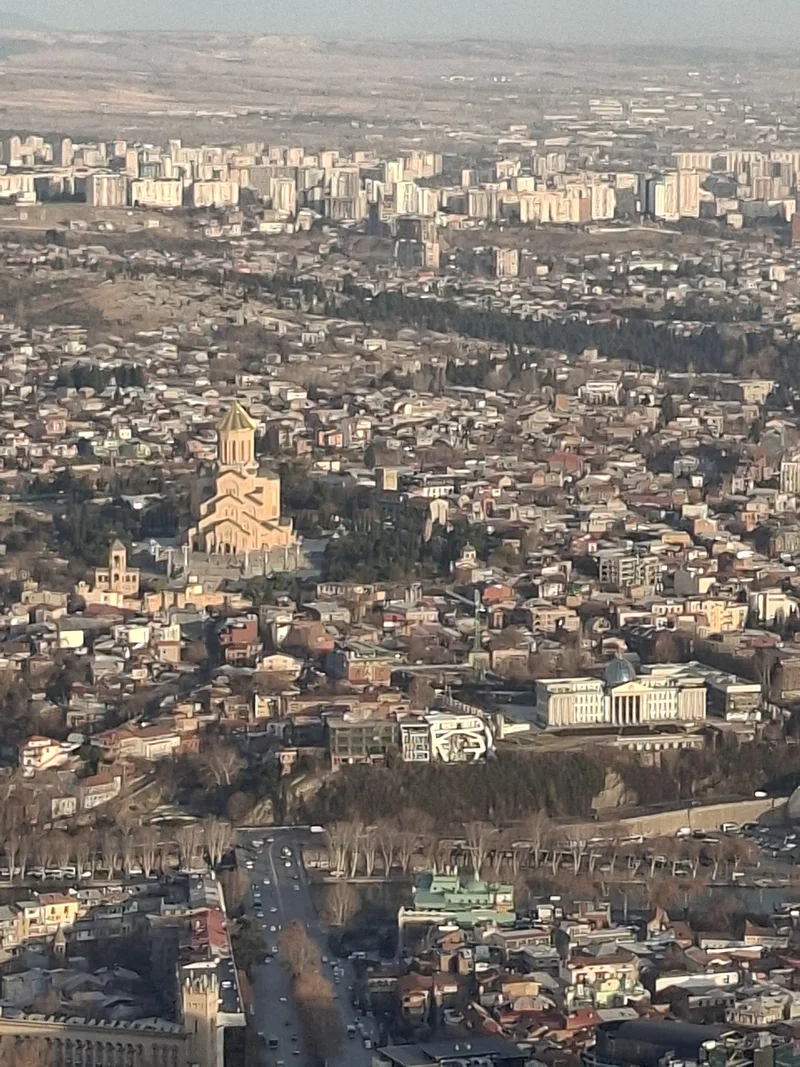 Vue de Tbilissi  — Tbilissi (Géorgie)