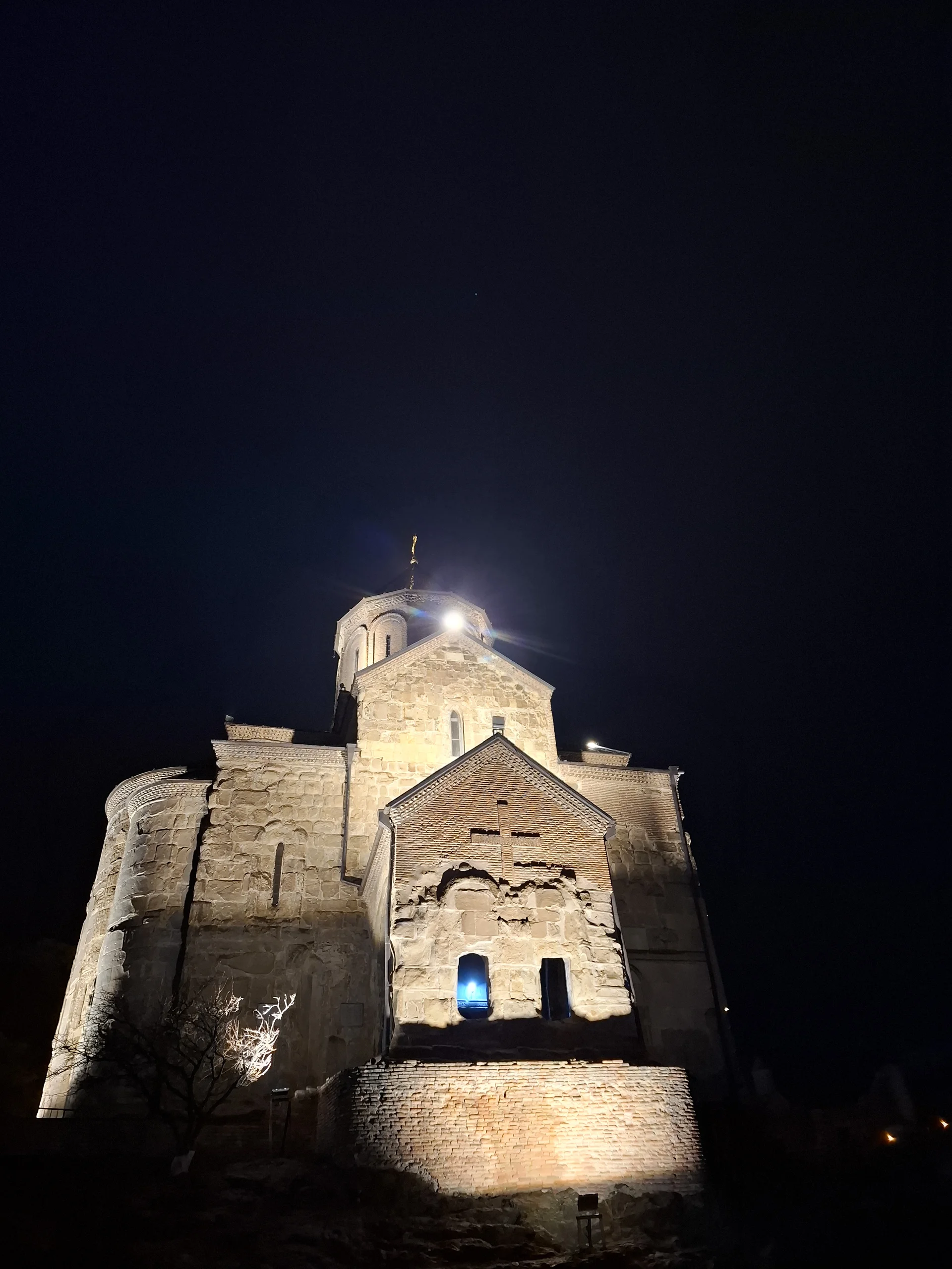 Église de Metekhi, Tbilissi  — Église de Metekhi (Géorgie)
