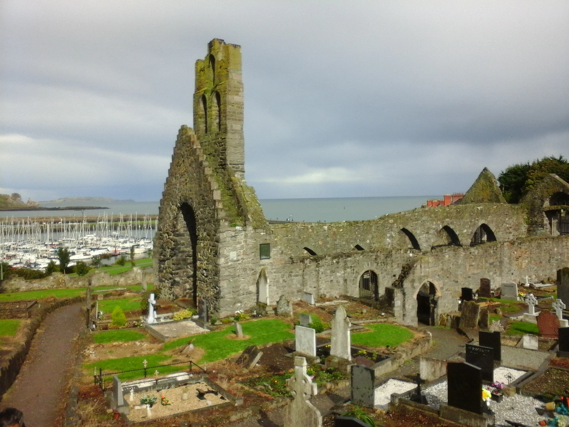 Le monastère de Howth — Port de Howth (Irlande du Sud)