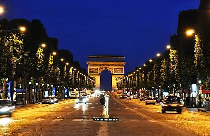 Images (37)