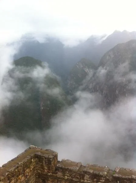 Au sommet du monde ? Au sommet du monde ? — Machu Picchu (Pérou)