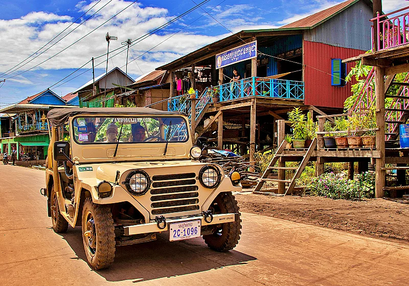 Jeep kampong khleang road 1