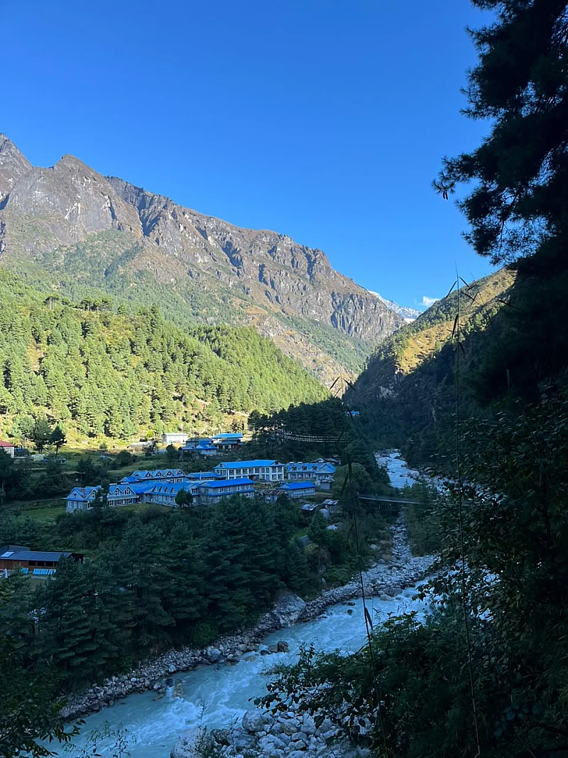 vallée de Phakding 1