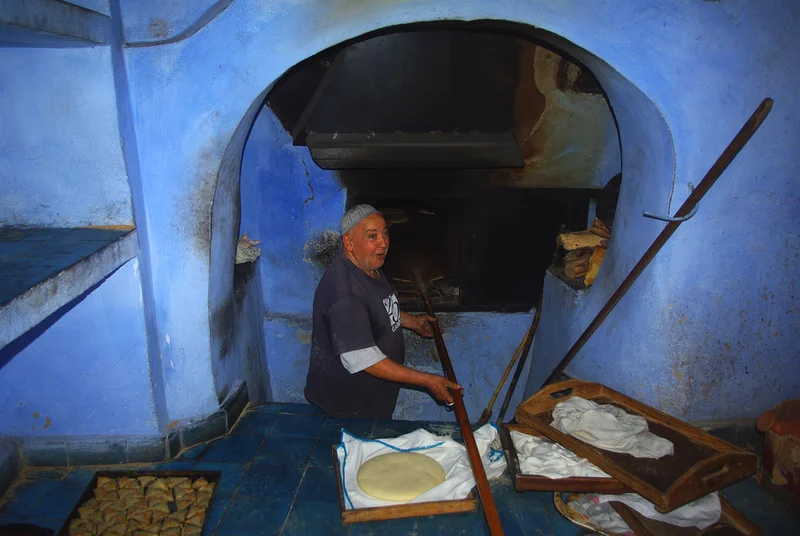 un boulanger de Chaouen — Chefchaouen (Maroc)