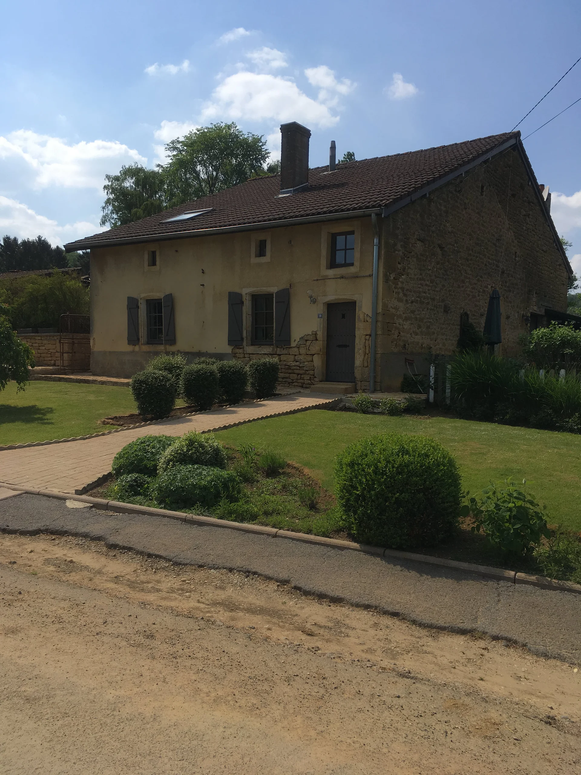 Maison de village 1 (France)