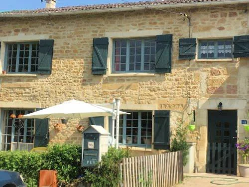 Maison de village 4 (France)