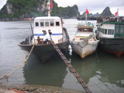 Notre navette pour notre destination AVENTURE VIETNAM...