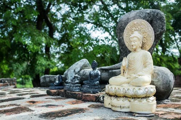 Ayutthaya — Temple Wat Phra Mahathat (Thaïlande)