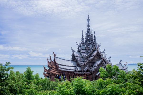 Mer en arrière plan