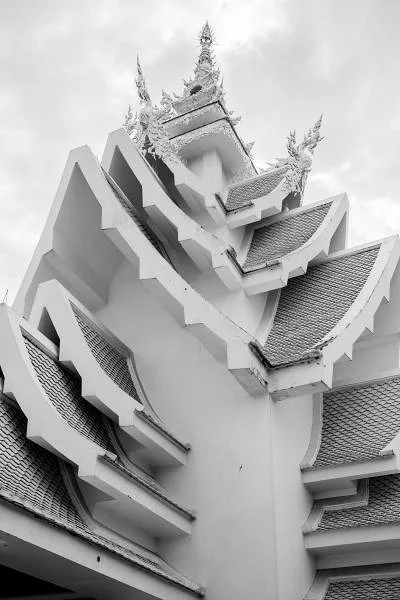 Toit — Temple Wat Rong Khun (Thaïlande)