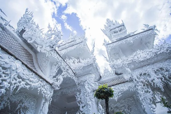 Temple Blanc — Temple Wat Rong Khun (Thaïlande)
