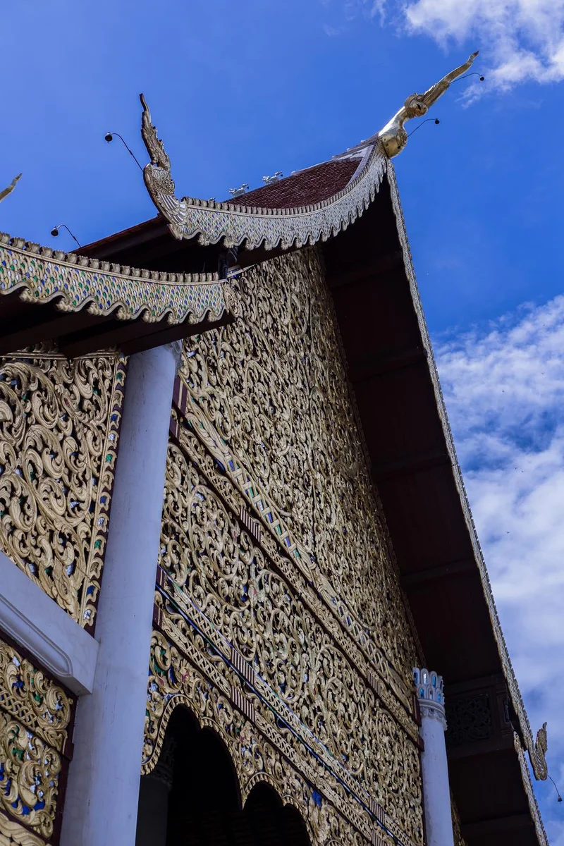 Chiang Mai — Temple Wat Chedi Luang (Thaïlande)