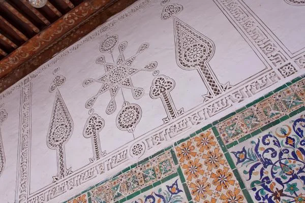 Décoration murale — Kairouan (Tunisie)