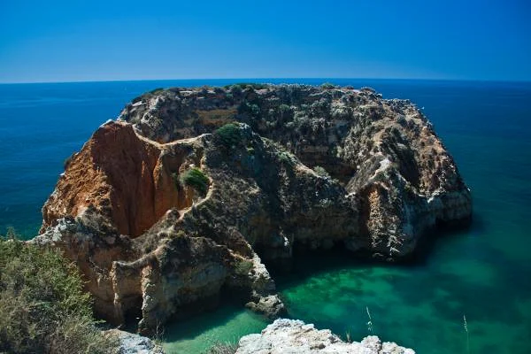 Eaux turquoises de l'Algarve
