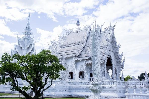 Temple Blanc — Temple Wat Rong Khun (Thaïlande)