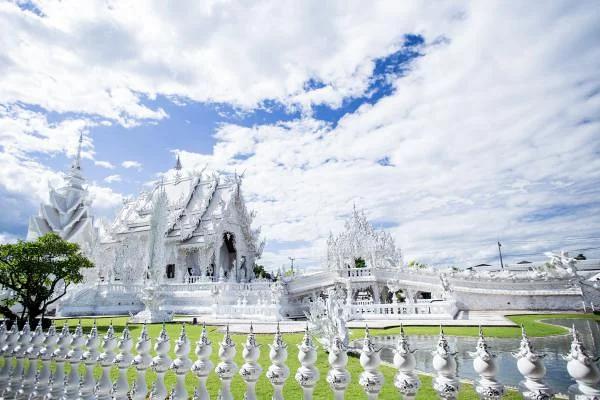 Temple Blanc — Temple Wat Rong Khun (Thaïlande)