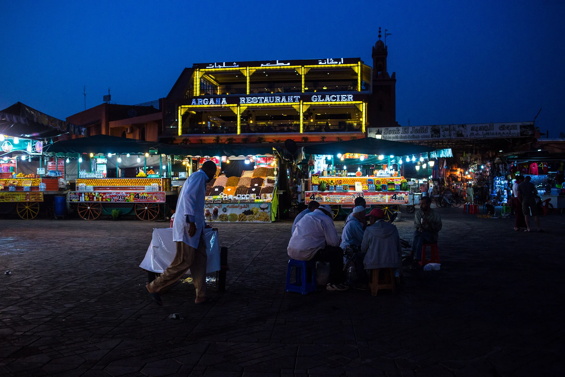 Marrakech 14 — Place Jamaa El Fna (Maroc)