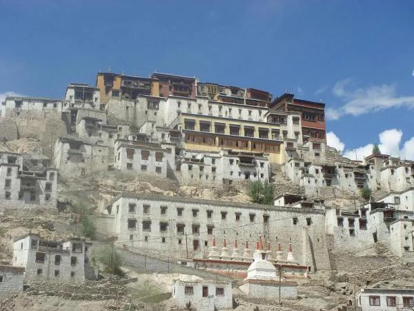 Monastère bouddhiste (Inde)