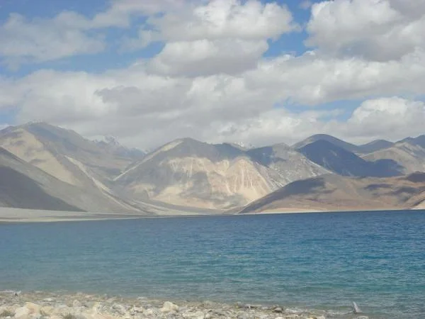 Pangong Lake Pangong Lake — Pangong Tso (Inde)
