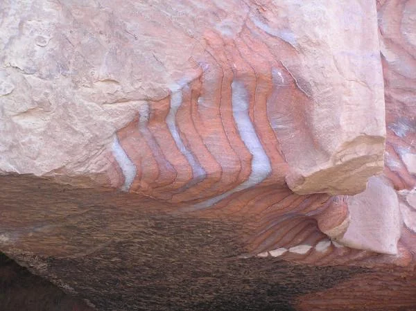 Beauté des couleurs — Ruines de Petra (Jordanie)