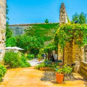 Uzès