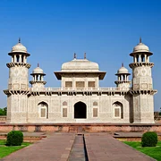Mausolée d'Itimad-ud-Daulah