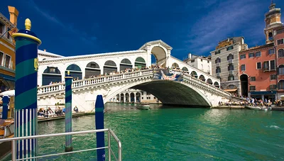 Venise et son pont du Rialto