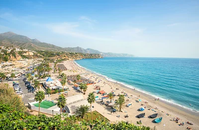Plage de Burriana à Nerja
