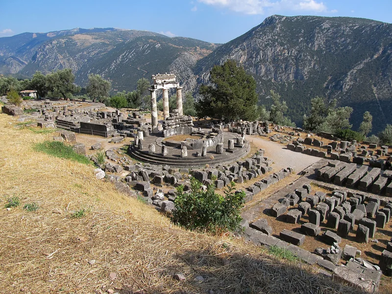 Temple d'Athéna Pronaia à Delphes — Temple d'Athéna Pronaia (Grèce)