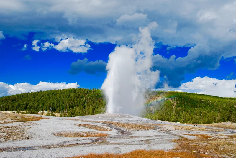Geyser du Yellowstone — Parc National de Yellowstone (Etats-Unis)