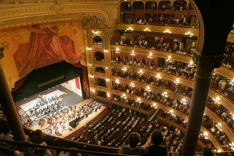 Colon Theatre