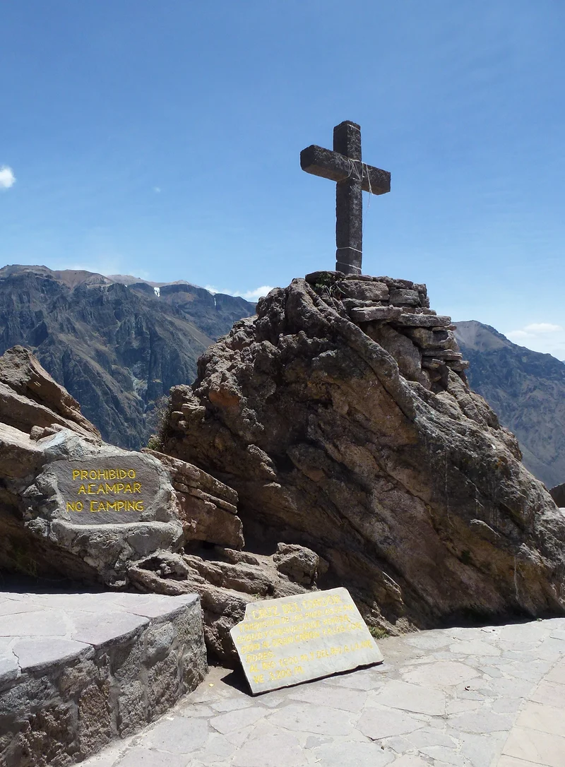 Croix du Condor — Croix du condor (Pérou)