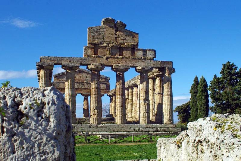 Temple d'Athena à Paestum — Paestum (Italie)