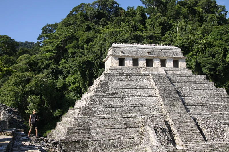 Ville préhispanique et parc national de Palenque