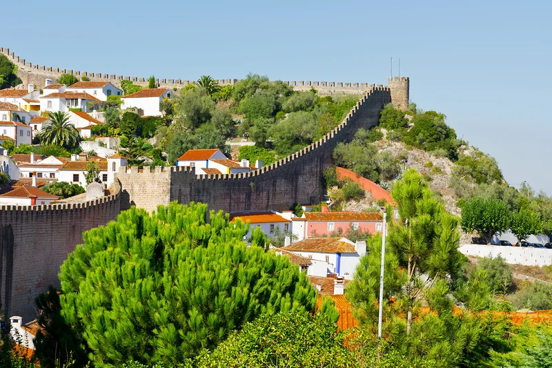Le village d'Obidos et ses remparts — Obidos (Portugal)