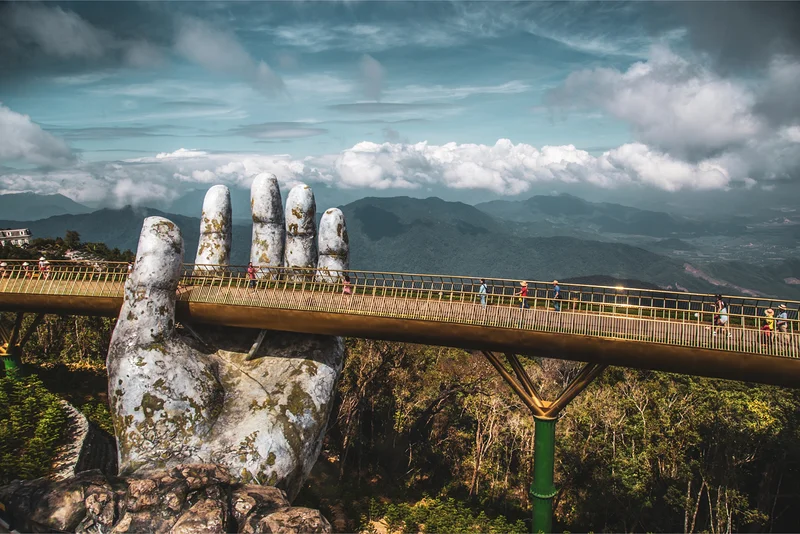 Golden Bridge, Da Nang — Golden Bridge (Viêt Nam)