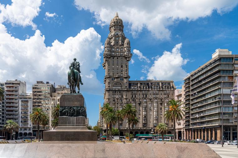 Plaza Indepedencia de Montevideo