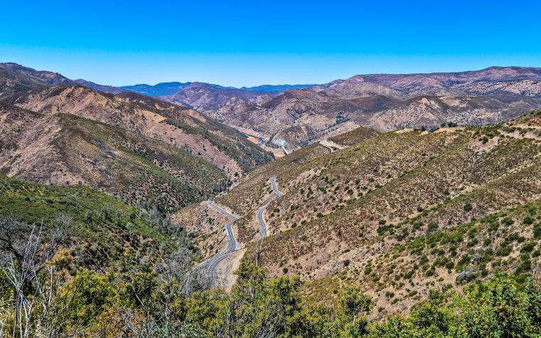 Vallée de l'Ours vue depuis Mariposa en Californie