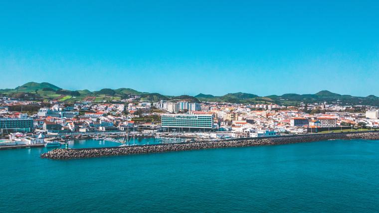 Port de Ponta Delgada aux Açores