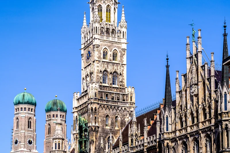 Nouvel hôtel de ville - Glockenspiel