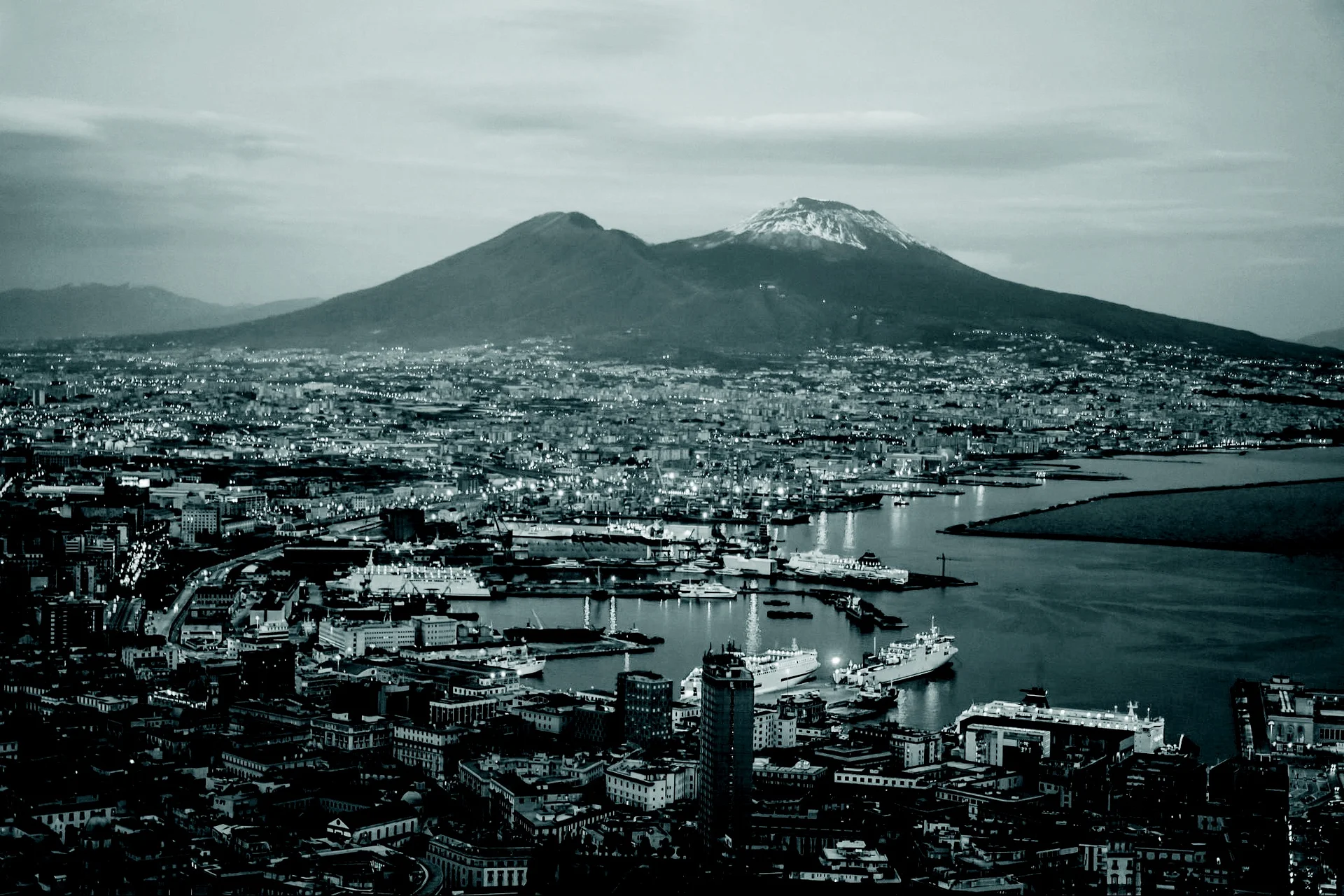 Naples et le Vesuve